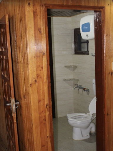 Bathroom 4, AJ Himalayan Homestay, Shimla