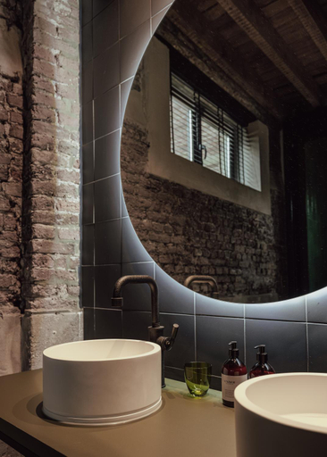 Bathroom 4, Cousins Boutique Hotel, Maastricht