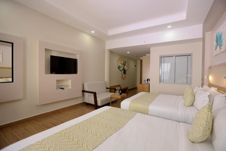 Bedroom 2, Azure Airport Hotel & Convention Center, Mavoko