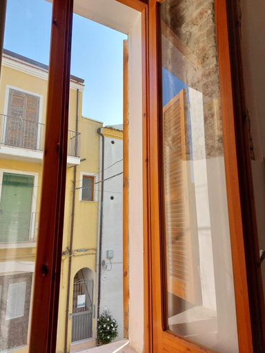 Others 5, Tiny house, Campobasso