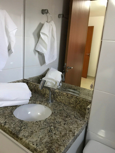 Bathroom, Apto 2/ Q próximo ao Hospital premium, Goiania
