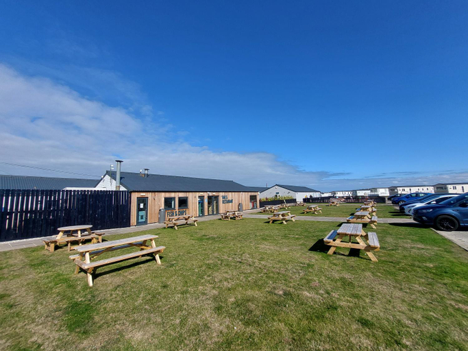 Others 3, Aurora Way 81, Moray