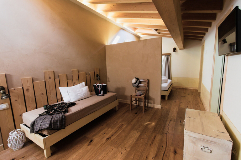 Others 5, Agriturismo Milord, Brescia