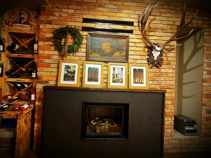 Others 5, Pensjonat i Restauracja Hubertowka, Milicz