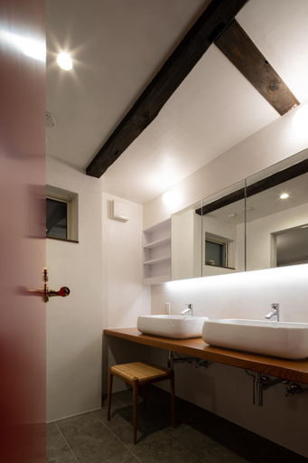 Bathroom 4, Kanenosanzun, Takaoka