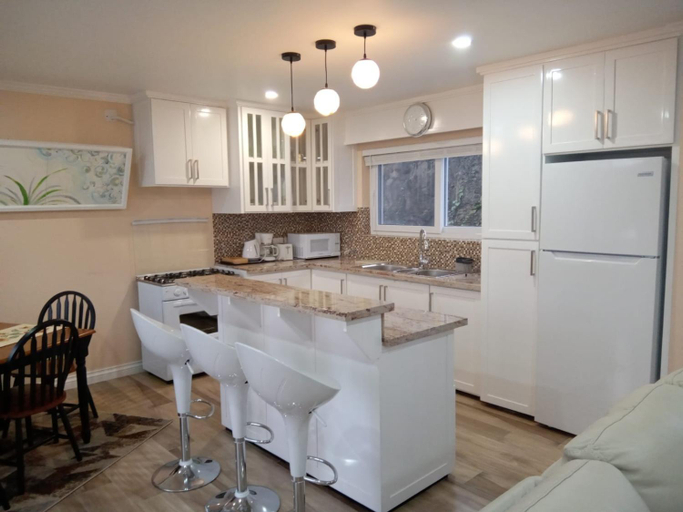 Others 2, JemmRose Suites