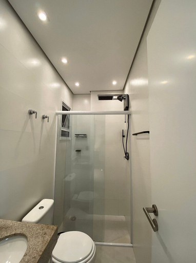 Bathroom 2, UNITA 67, São Vicente