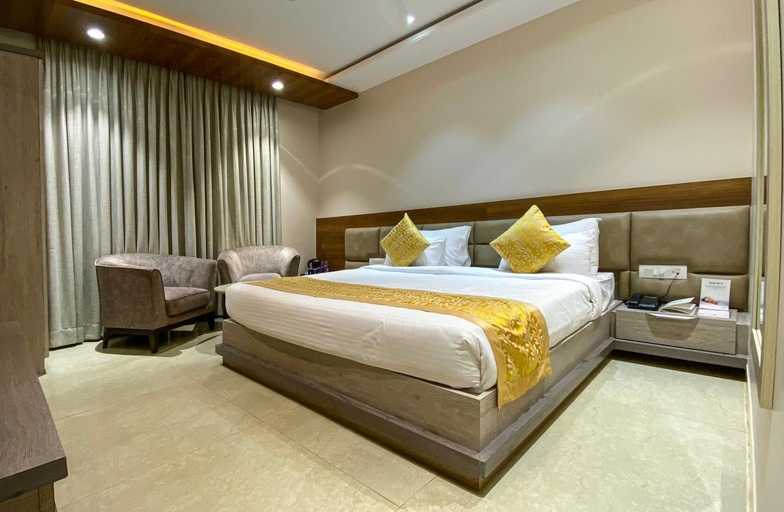 Bedroom 3, Central A Boutique Hotel, Belgaum