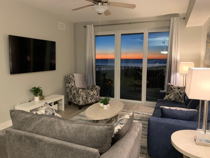 Others 2, Sunset Cove at Calypso III, Bay