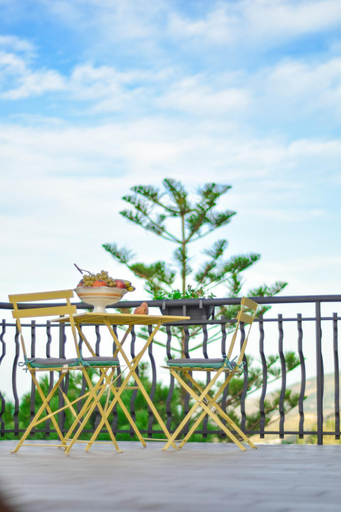 Others 5, Nnakkara Guest House, Messina