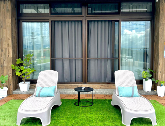 Others 5, Xin yi, Yilan