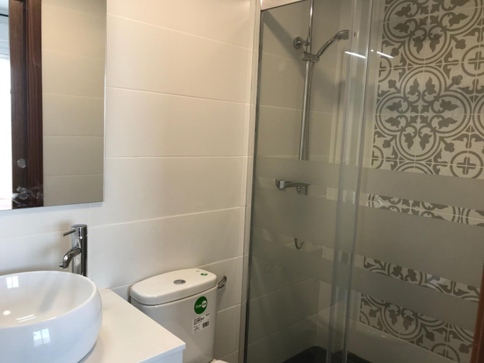 Bathroom 2, Living one Bed and Breakfast, Castellón