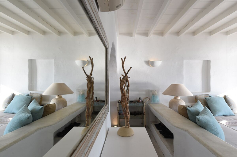 Bedroom 3, Ochre Dream Beach & Sunset villa Naousa, South Aegean