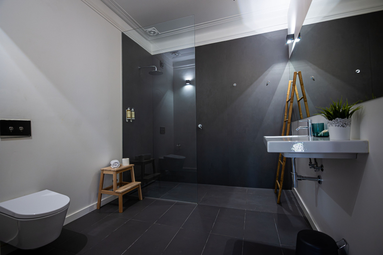 Bathroom 3, VAGO Alcântara Suites, Lisbon