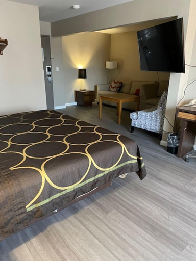 Bedroom 2, Super 8 by Wyndham Alton, Madison