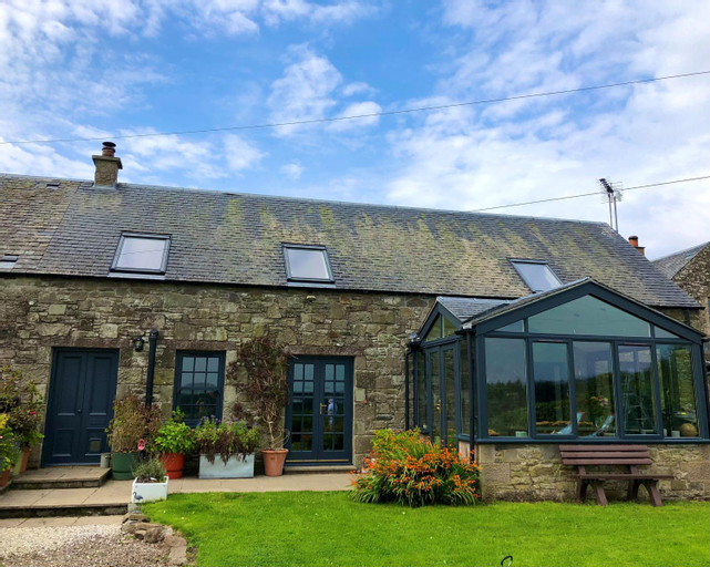 Trossachs Barn & Cabin, Stirling