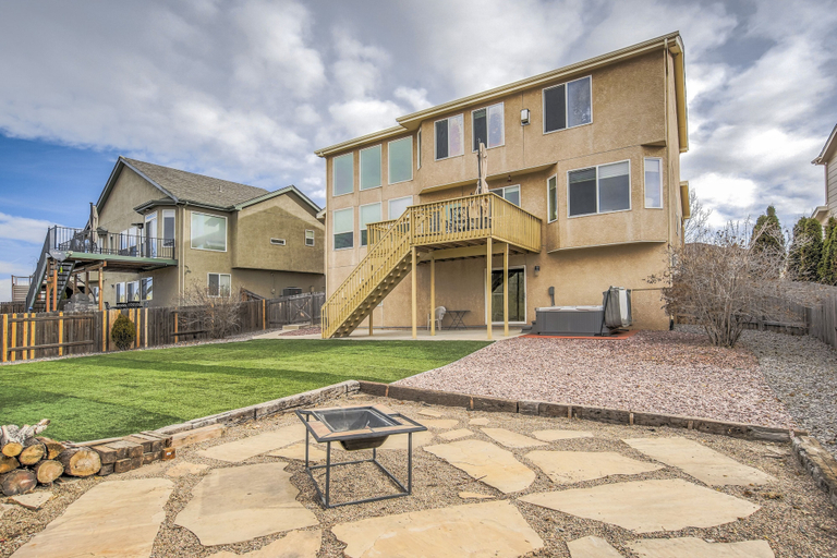 Exterior & Views 2, Mid-Azure Alpine, El Paso