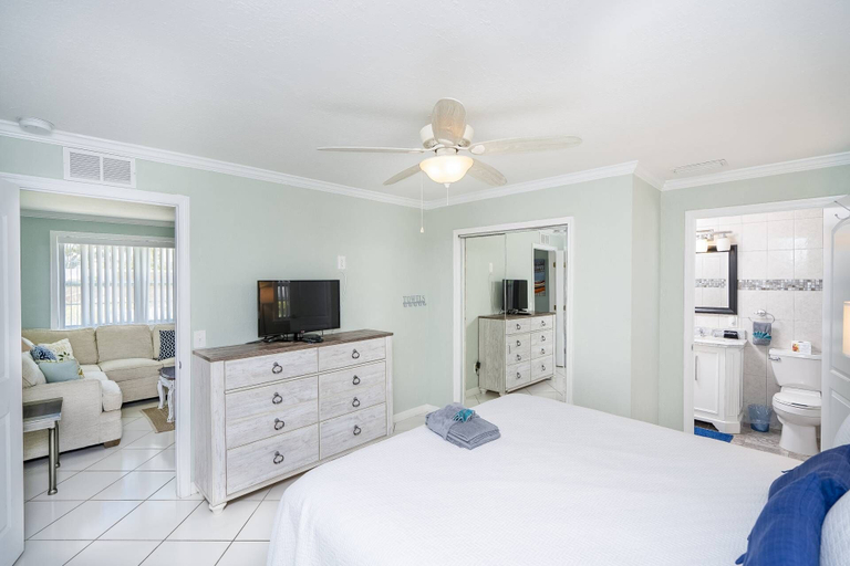 Bedroom 2, Oceans 13 Unit B, Saint Johns