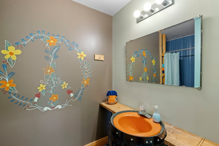 Bathroom, Backwoods Retreat, Henderson