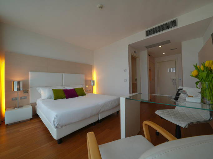 Bedroom 10