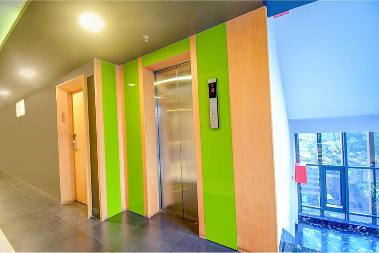 Public Area 2, FabHotel Prime Karims, Kolkata