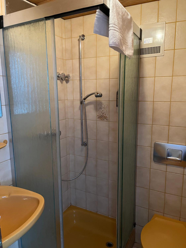 Bathroom 5, Pension Main-Art, Kitzingen