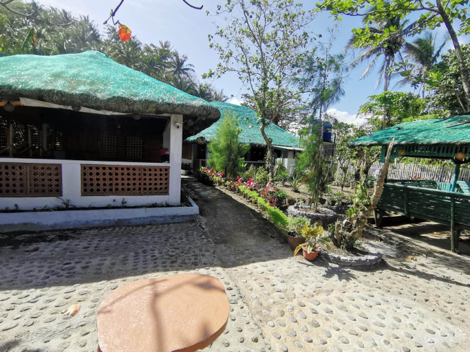 Others 5, Zeah's Beach Place, Santa Magdalena