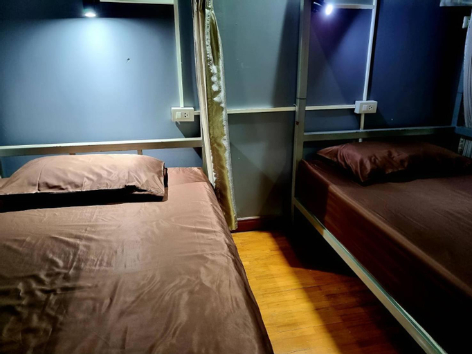 Bedroom 21