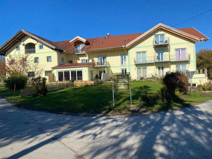 Pension am Weberhof nur 20 Autominuten von Munchen, Ebersberg