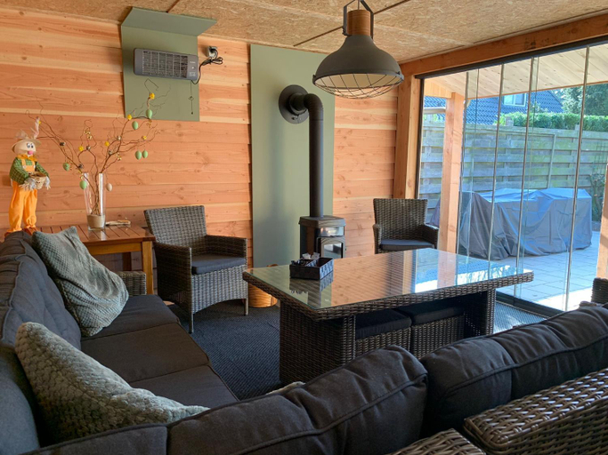 Others 5, B&B Pullemans, Midden-Drenthe