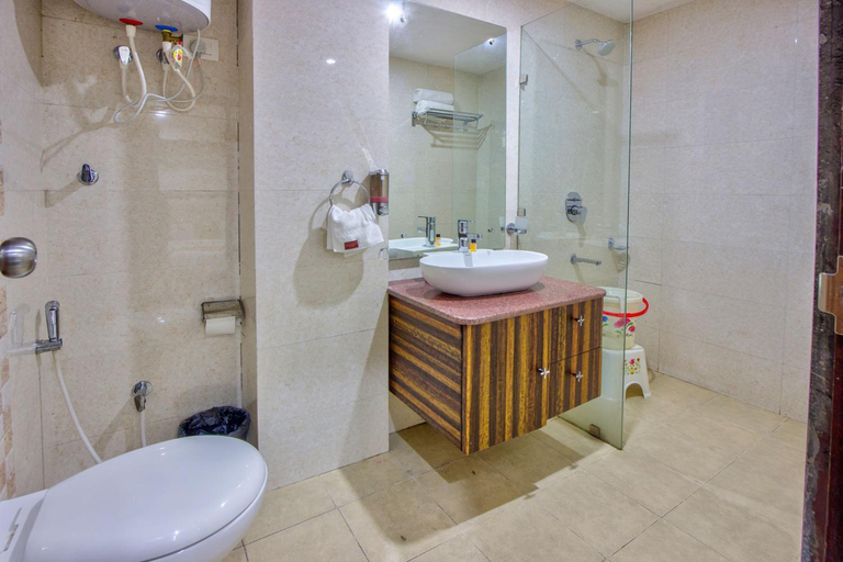 Bathroom 3, Hotel Bliss Valley - Hotel in Dharamshala, Kangra