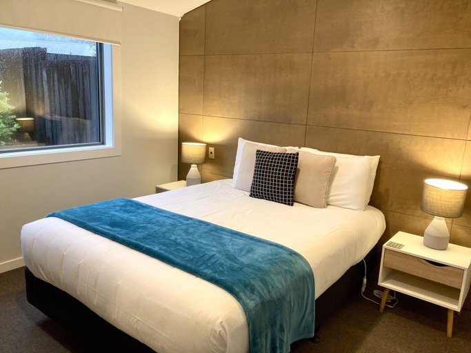 Bedroom 2, Arrowtown Motel Apartments, Queenstown-Lakes