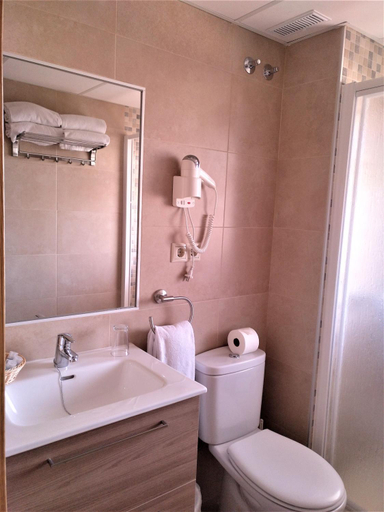 Bathroom 3, Apartamentos Stella Maris - Marcari SL, Málaga