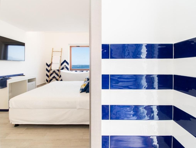 Bedroom 4, Sapphire Rooms, Napoli