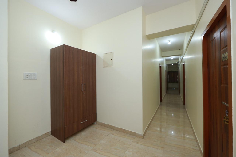 Public Area 3, Hotel Amulya Relax Inn, Bangalore