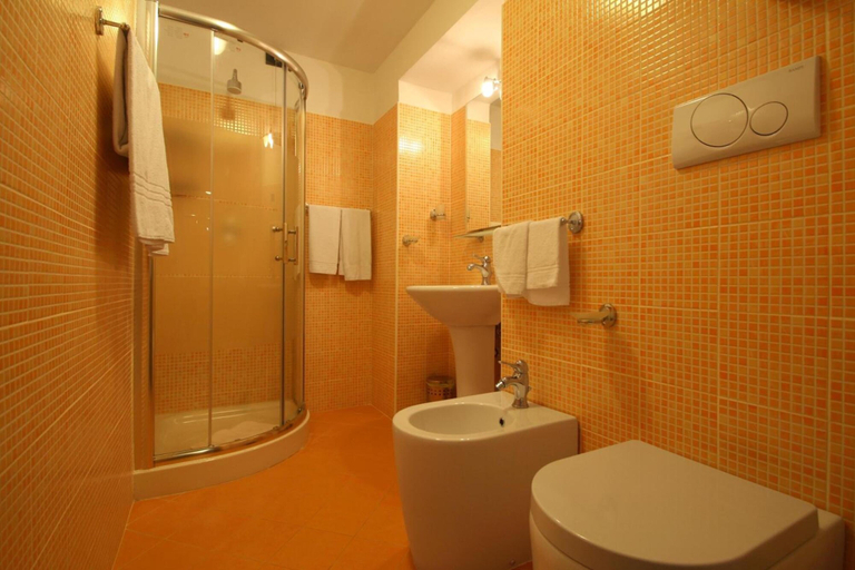 Bathroom 4, Panizza, Milano