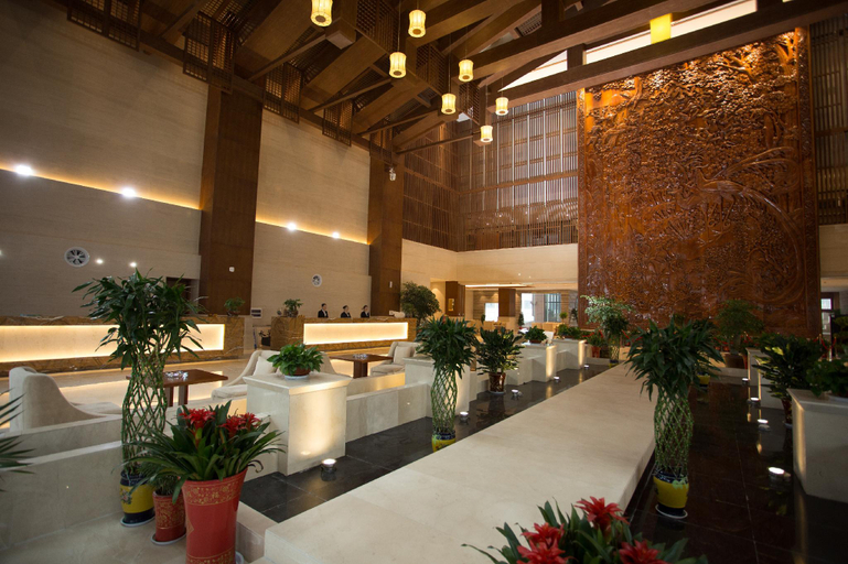 Food & Drinks, Gloria Grand Hotel Luotian, Huanggang