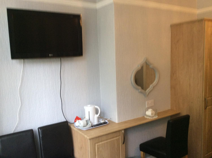 Others 5, Beaucliffe continental, Blackpool