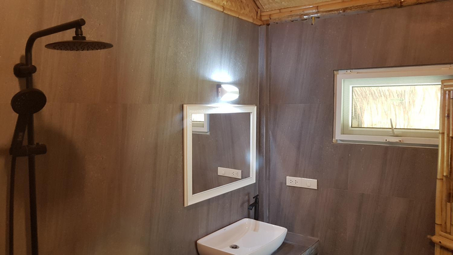 Bathroom 4, Margarita Beach, Khanom
