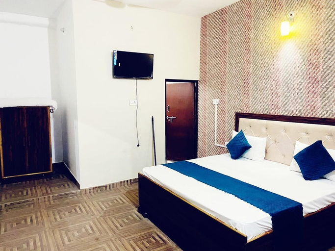 Bedroom 2, King Palace By GRB, Agra