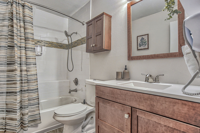 Bathroom 4, Mid-GoodnightVenture, El Paso