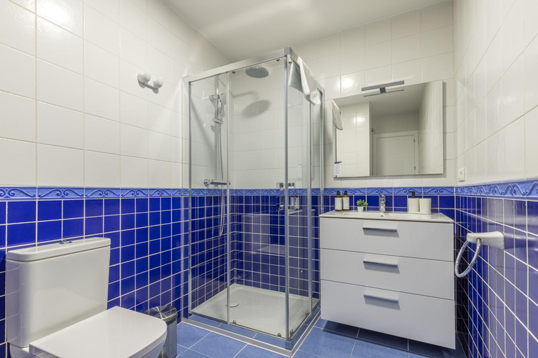 Bathroom 3, Thyssen Boutique Apartments by Caleta Homes, Málaga