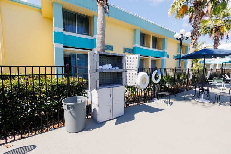 Others 5, Garnet Inn & Suites, Orange