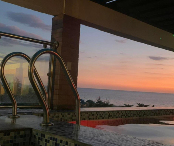 Sport & Beauty 5, The Palms Resort & Bar, San Narciso