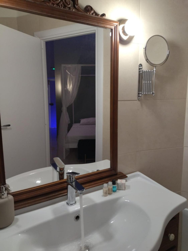 Bathroom 2, RELAIS TORRE GLORIA, Napoli