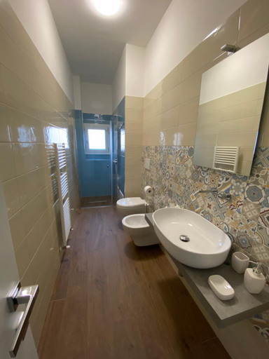 Others 2, B&B Alis Home, Brindisi