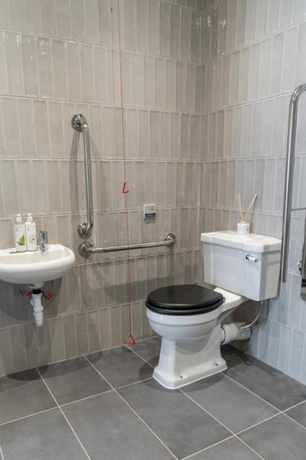 Bathroom 3, Oyster House, Swansea