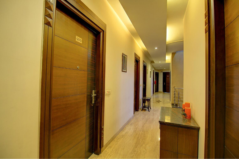 Public Area 3, Fabhotel Phoenix Hospitality, Gurgaon