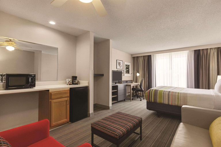 Bedroom 3, Country Inn & Suites by Radisson, Beaufort West, SC, Beaufort