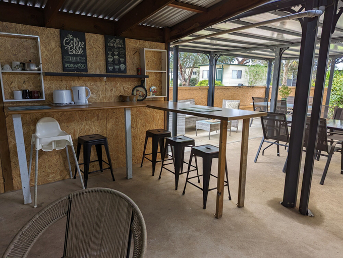 Food & Drinks 4, KI Caravan Park, Kingscote, Kangaroo Island